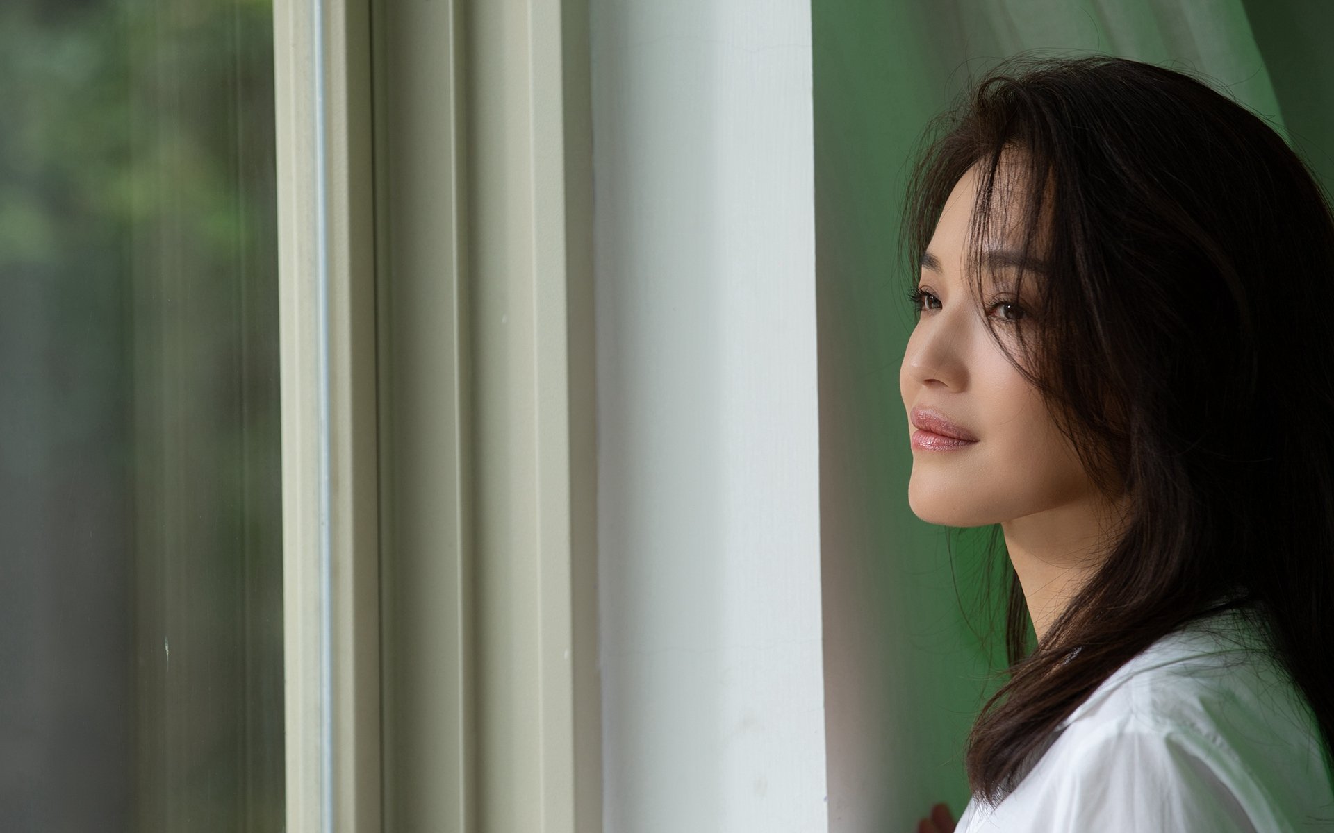 爱游戏入口-拜仁利用边后卫内收创造中路重叠优势,效力过拜仁的边后卫